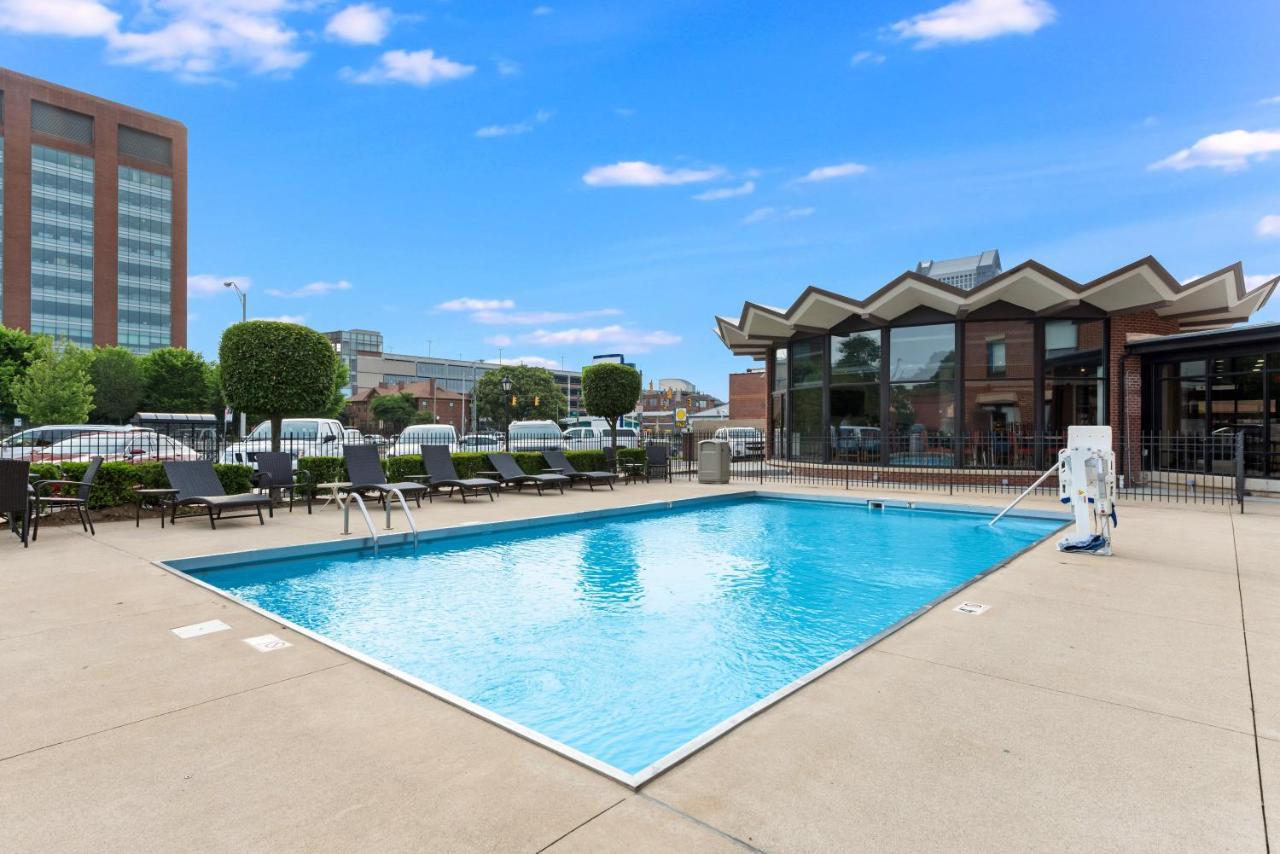 Holiday Inn Express - Columbus Downtown By Ihg Εξωτερικό φωτογραφία