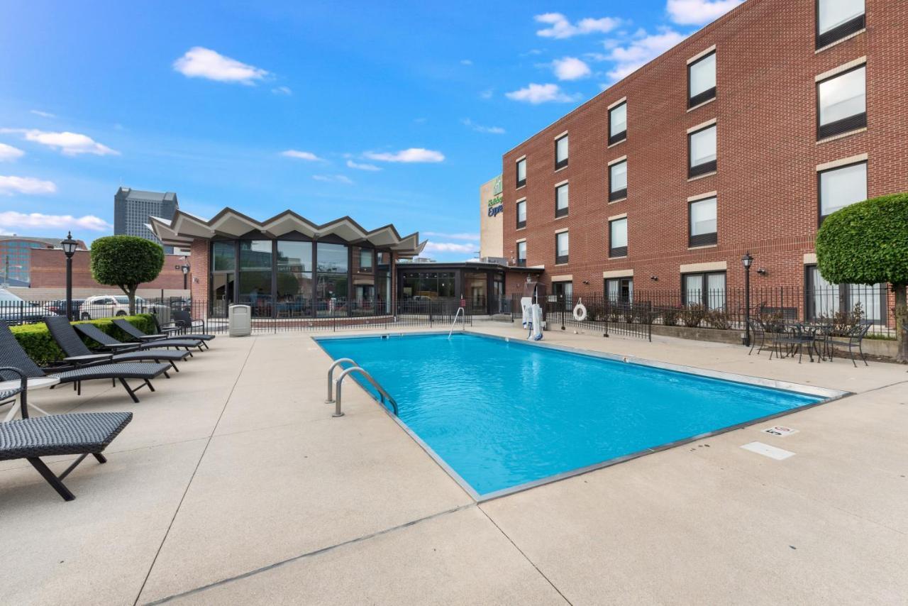Holiday Inn Express - Columbus Downtown By Ihg Εξωτερικό φωτογραφία